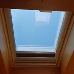 De